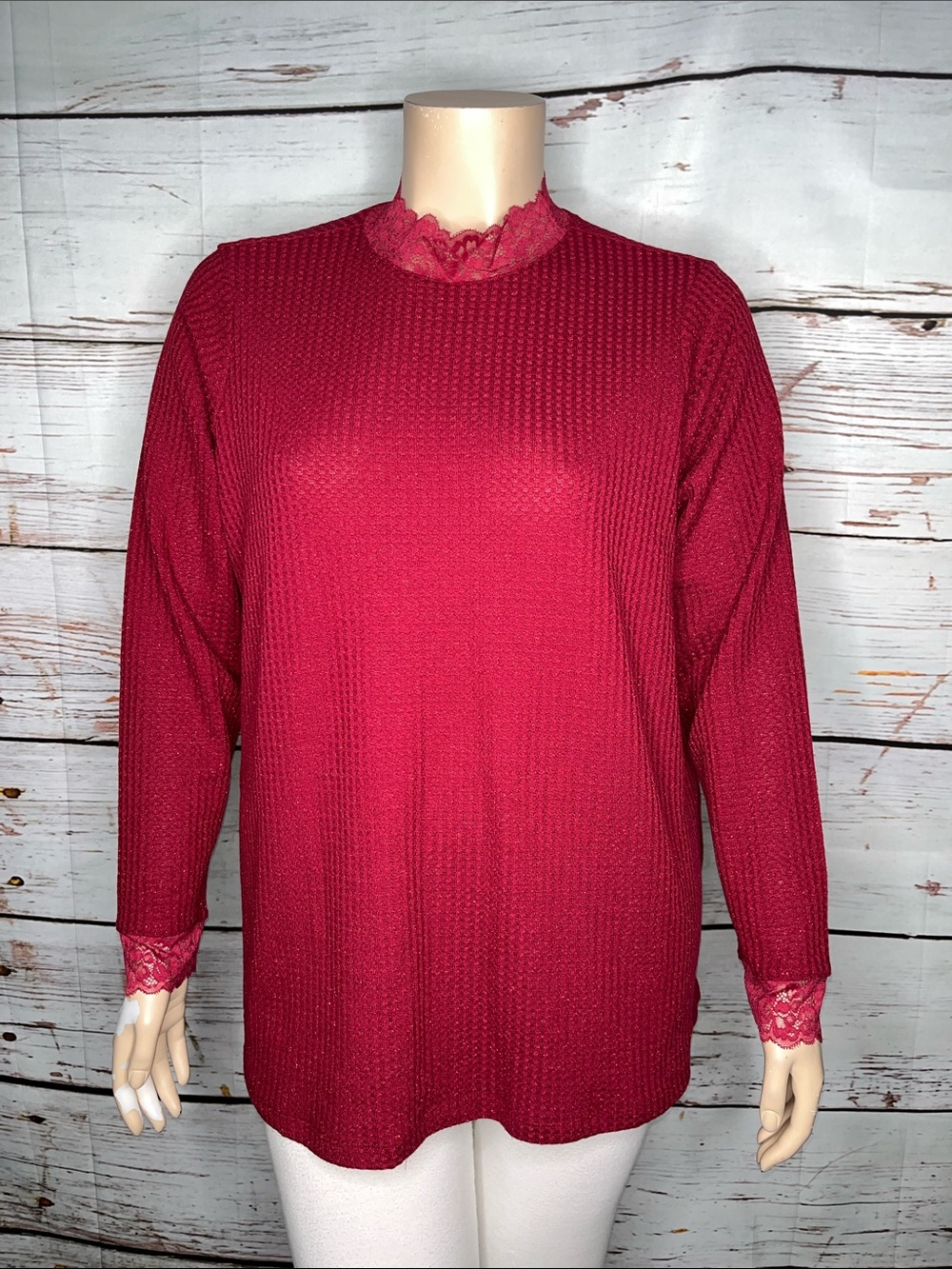 LOGO by Lori Goldstein NWT 1X Raspberry Pink Metallic Lace Trim Waffle Knit Top